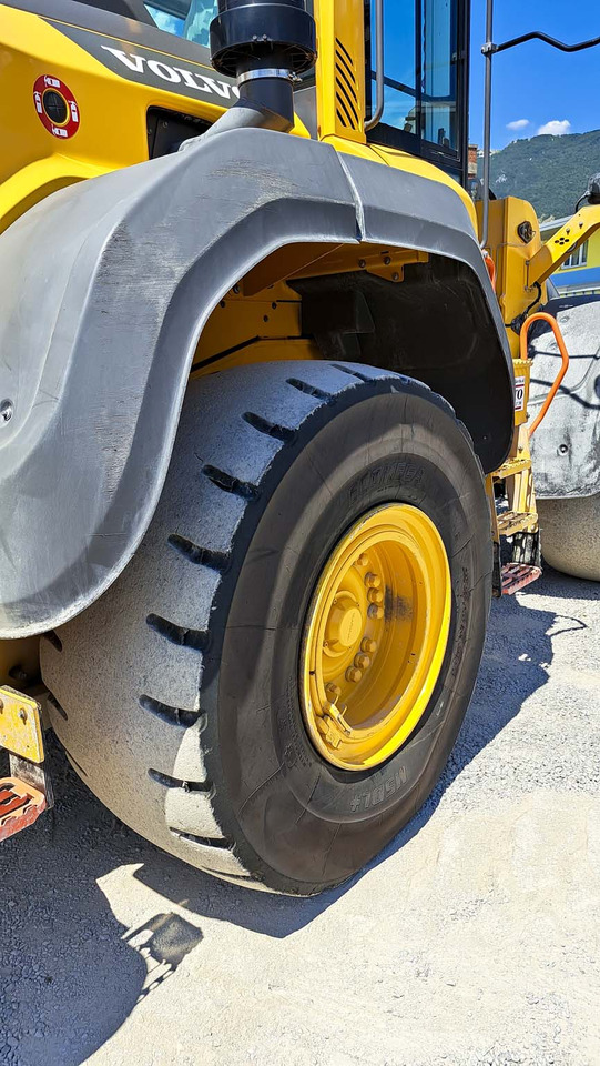 Wheel loader VOLVO L120H
