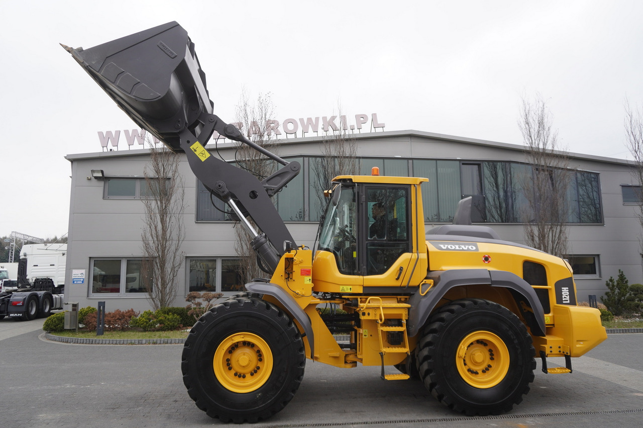 Wheel loader VOLVO L120H