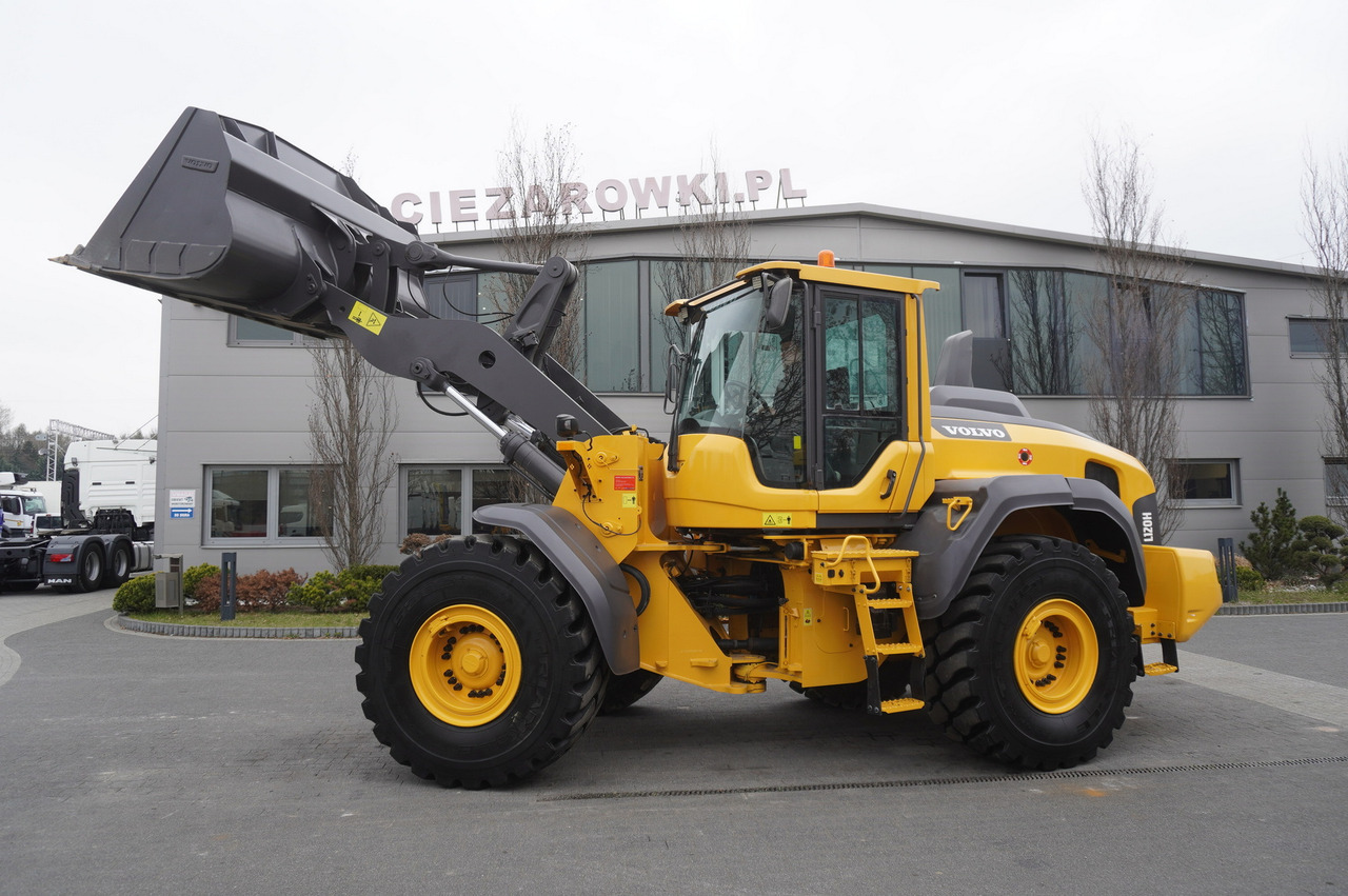 Wheel loader VOLVO L120H
