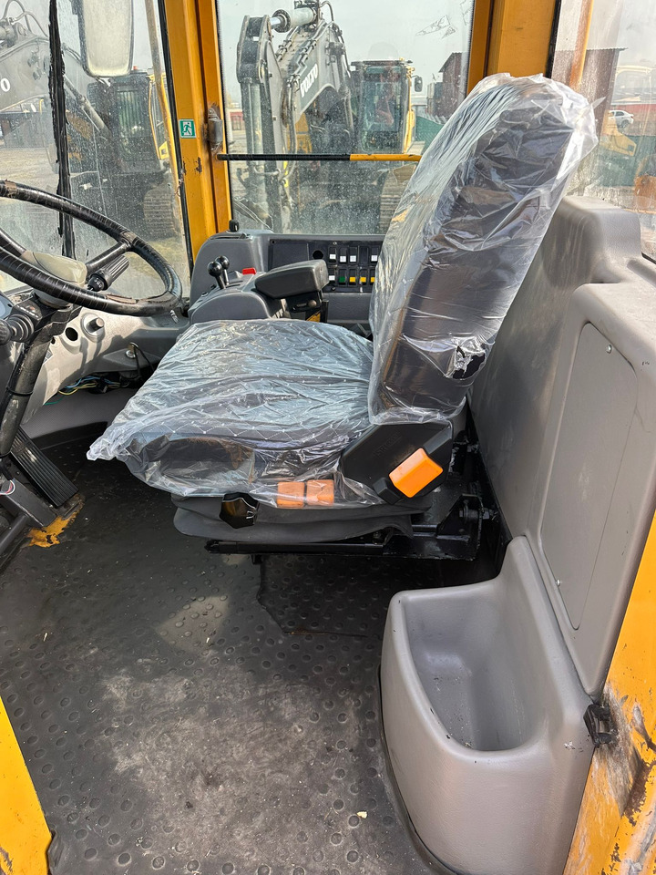 Wheel loader VOLVO L150E