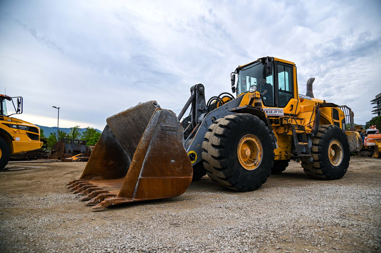 Wheel loader VOLVO L180G