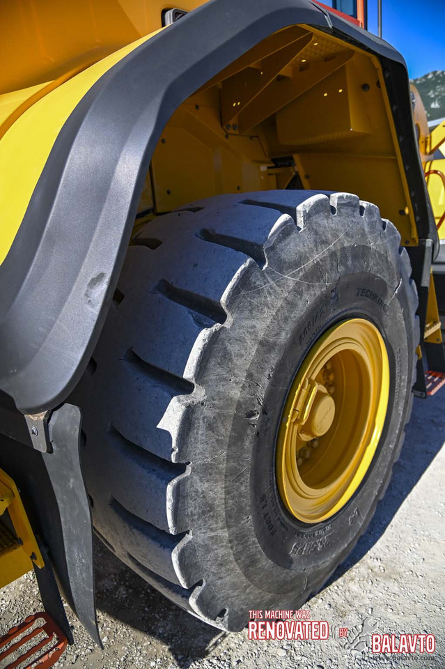 Wheel loader VOLVO L180H