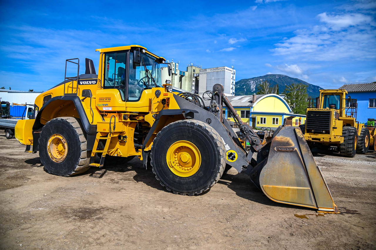 Wheel loader VOLVO L180H