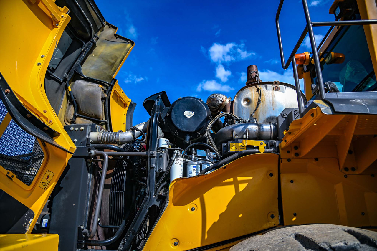 Wheel loader VOLVO L180H