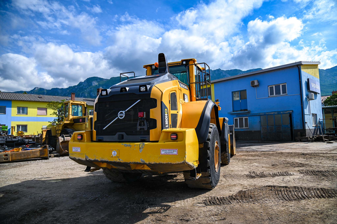 Wheel loader VOLVO L180H