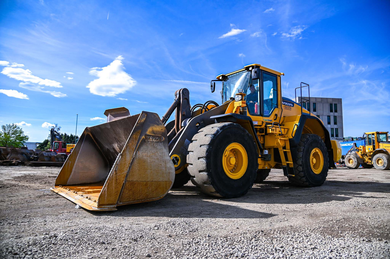 Wheel loader VOLVO L180H