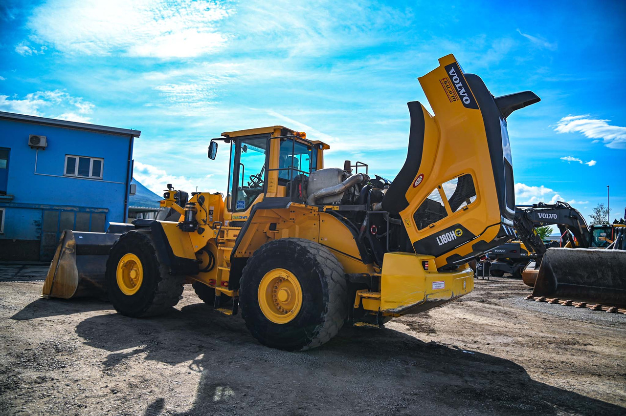Wheel loader VOLVO L180H
