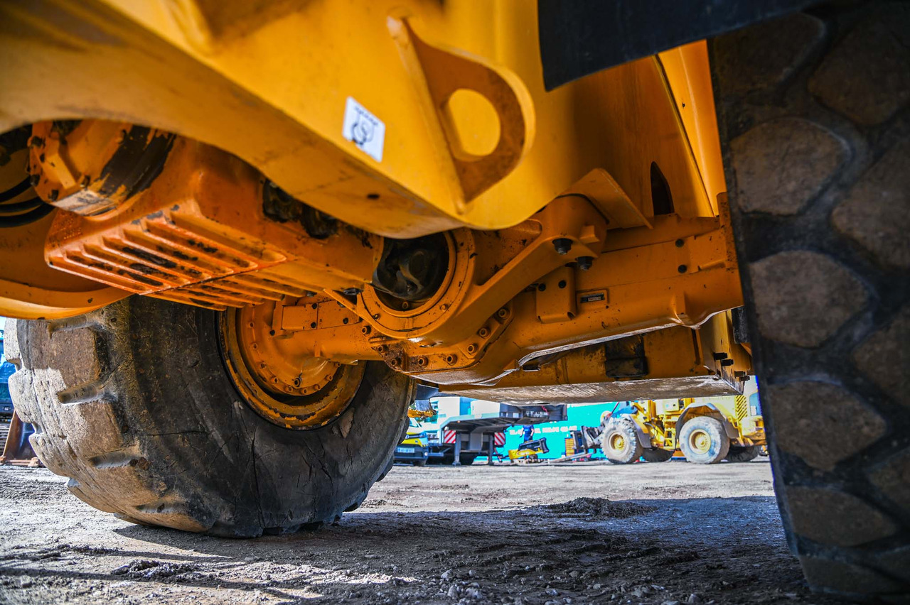 Wheel loader VOLVO L180H
