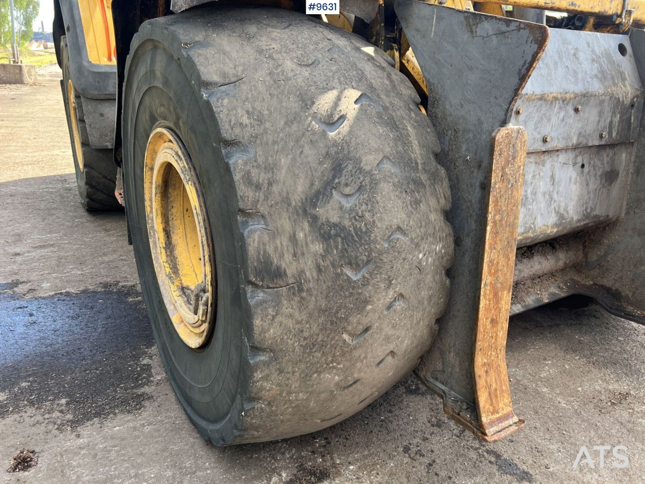 Wheel loader VOLVO L180H HL  (SEE VIDEO)