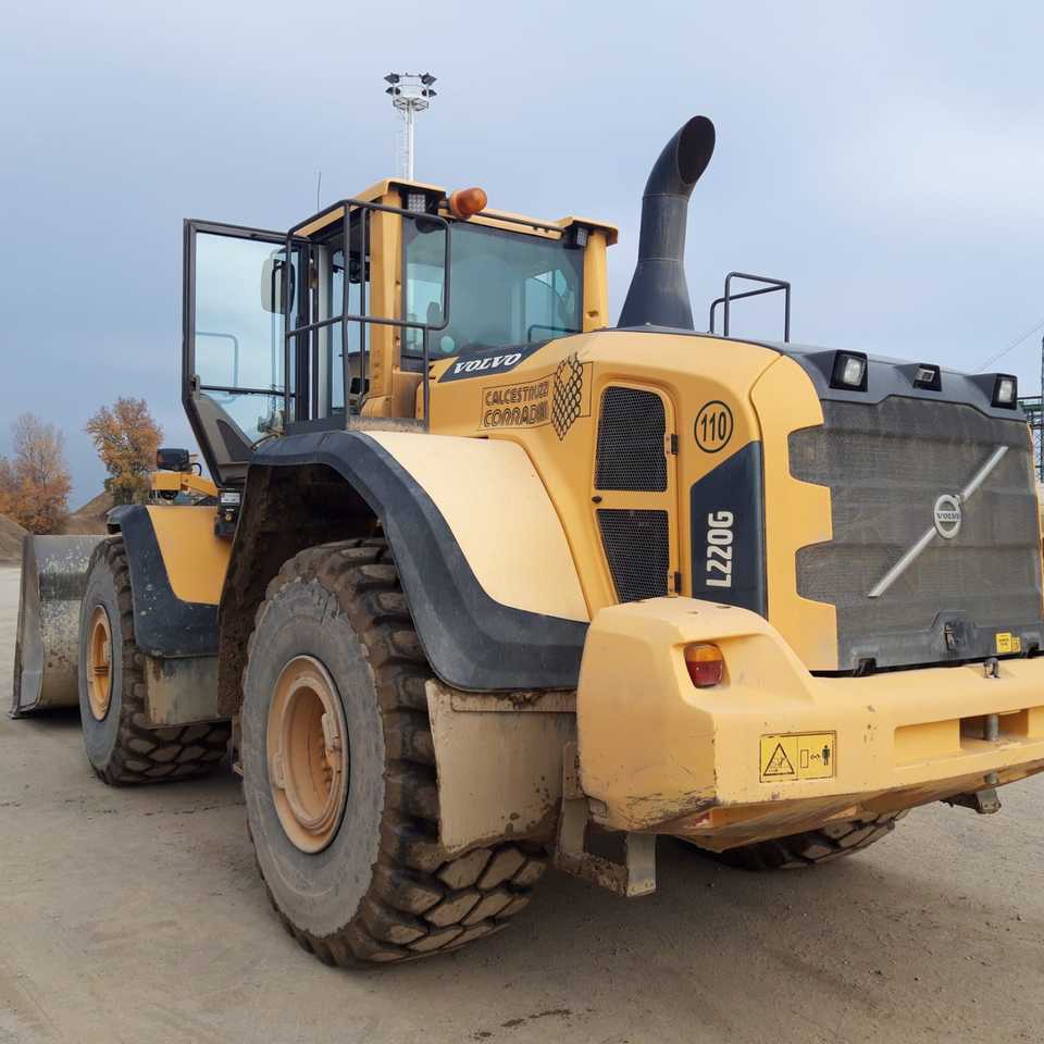 Wheel loader VOLVO L220G