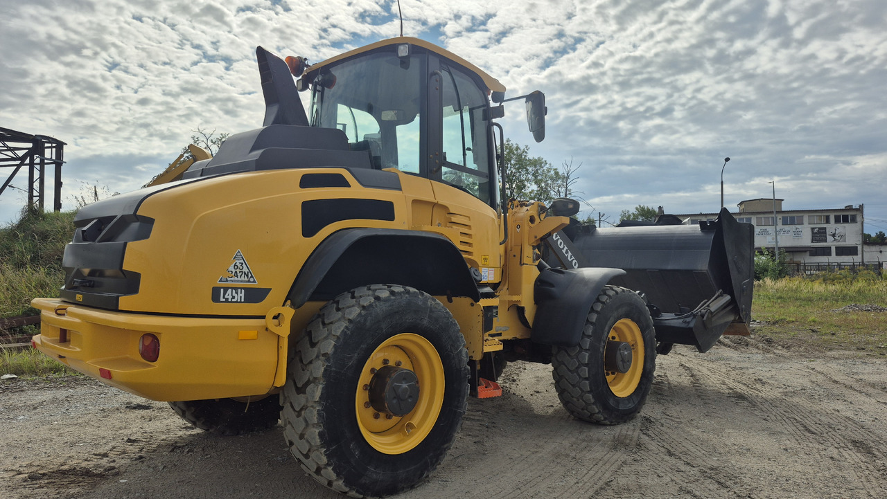 Wheel loader VOLVO L45H