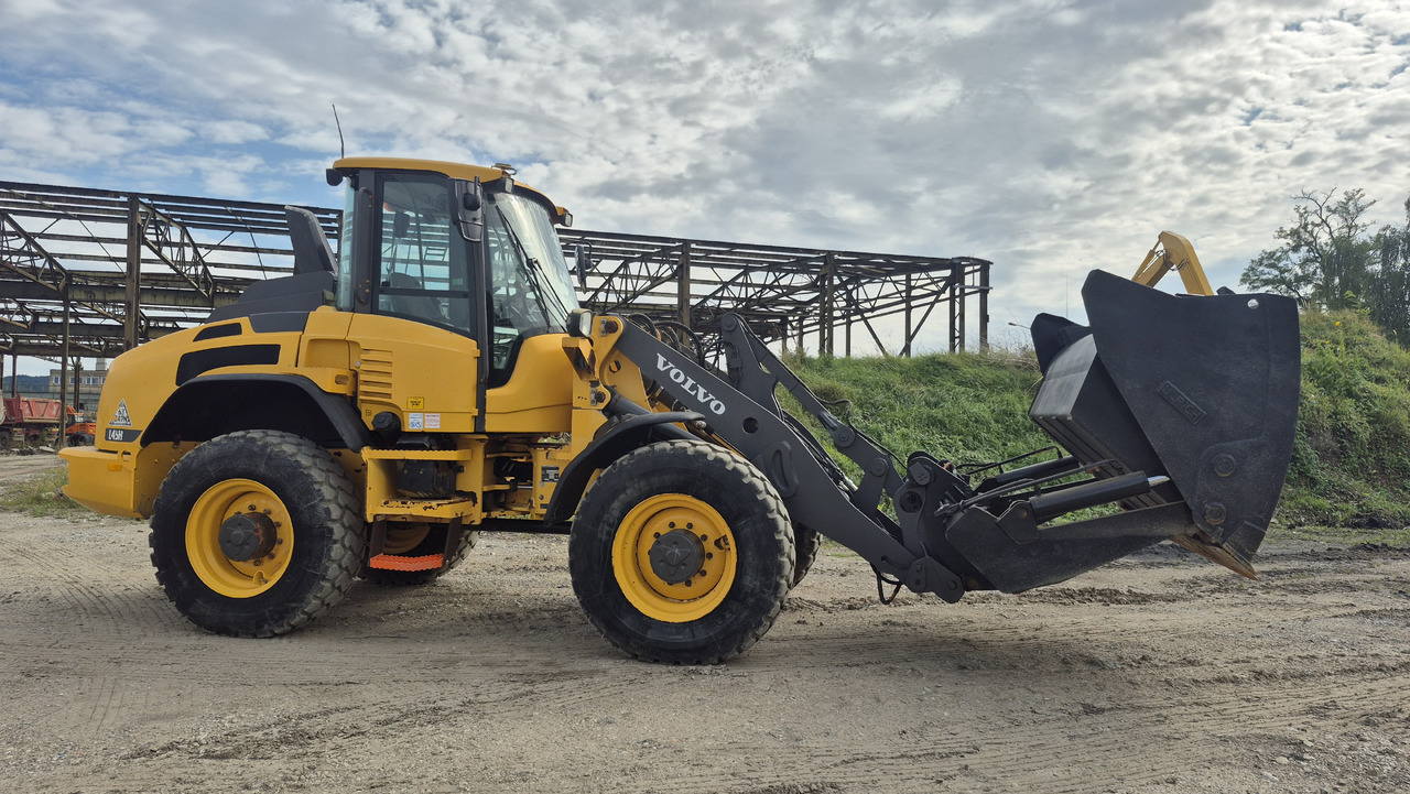 Wheel loader VOLVO L45H