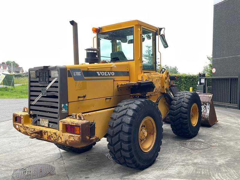 Wheel loader VOLVO - L70C - SHOVEL