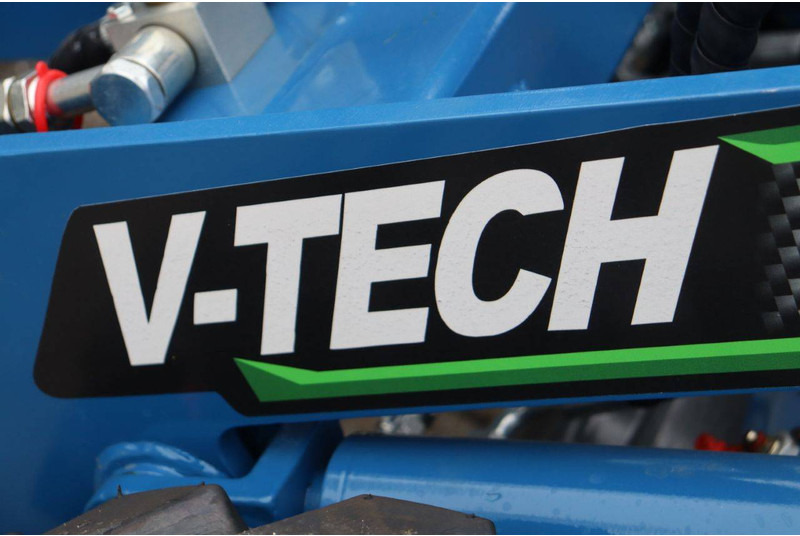 Wheel loader V-tech E604