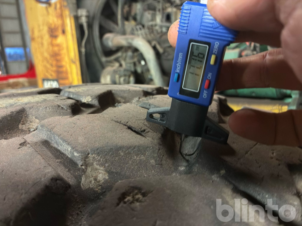 Wheel loader Volvo 4400