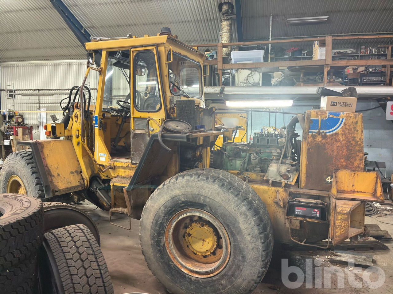 Wheel loader Volvo 4400