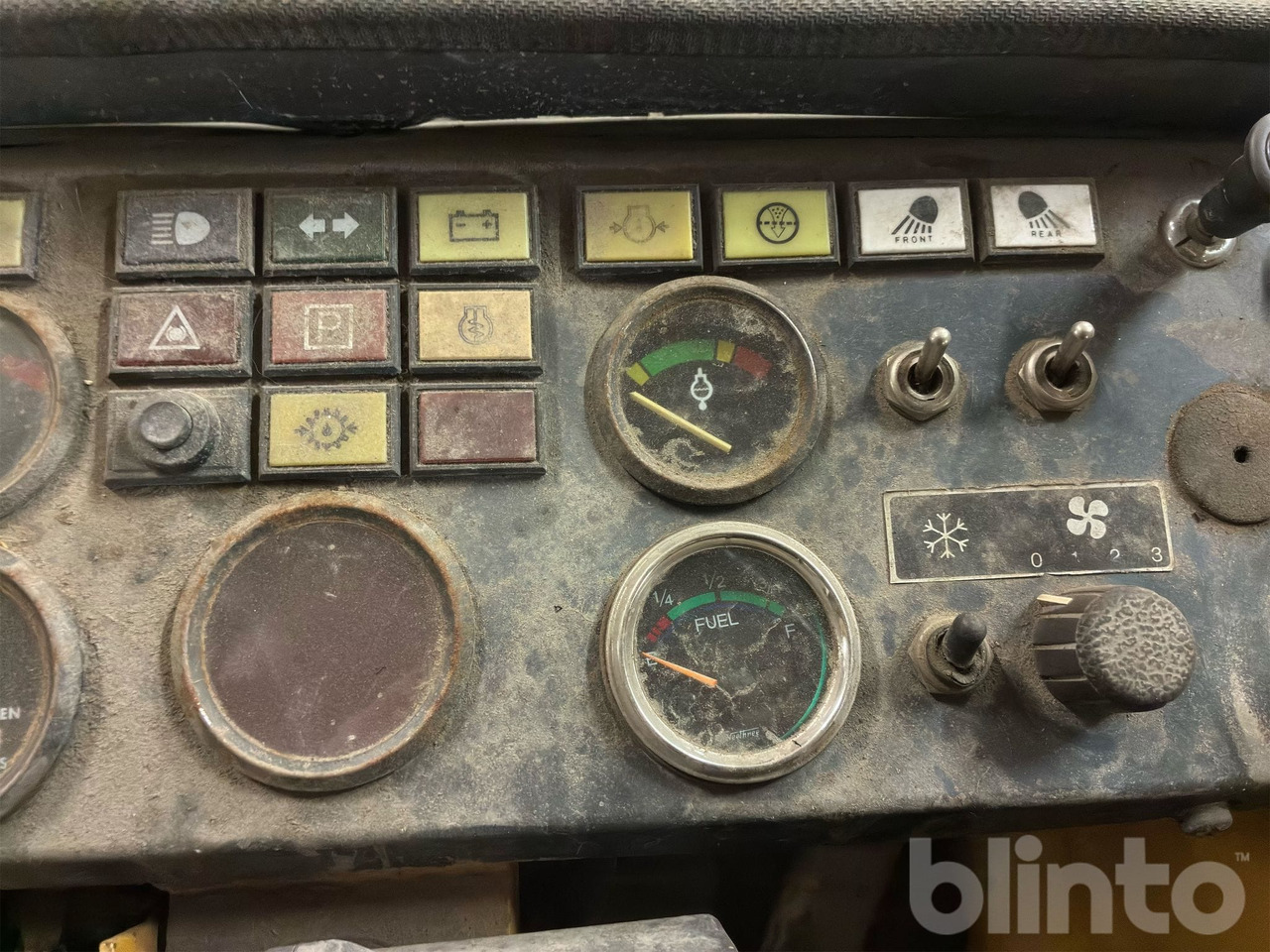 Wheel loader Volvo 4400