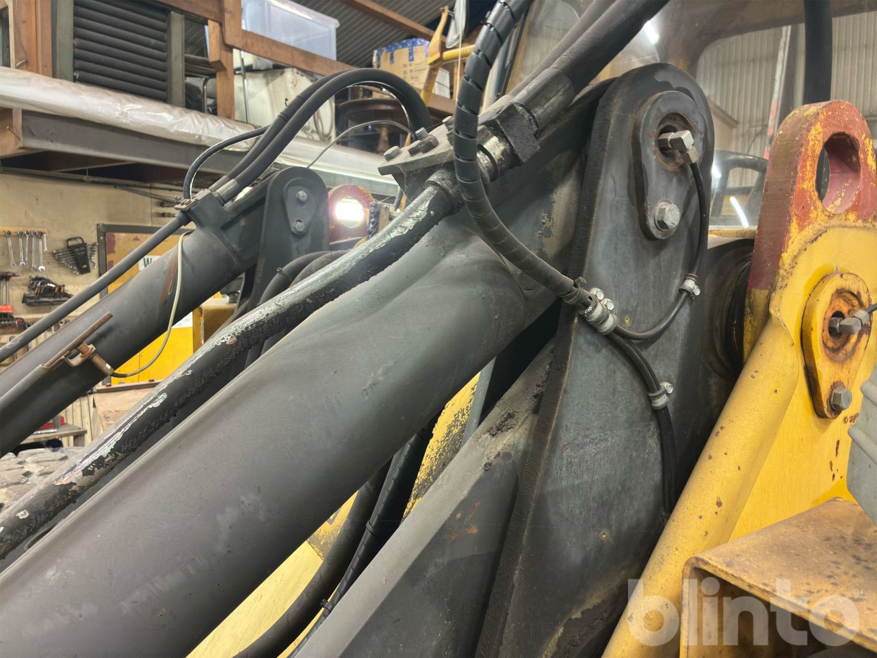 Wheel loader Volvo 4400