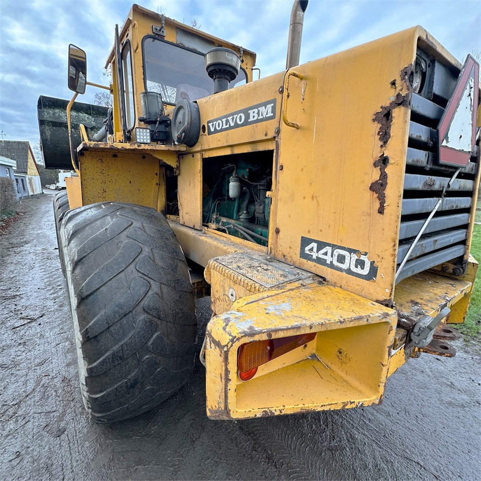 Wheel loader Volvo BM4400