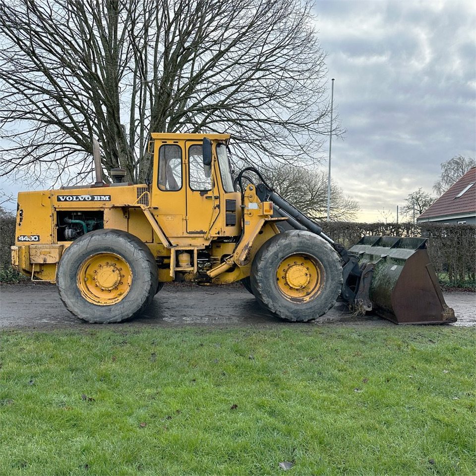 Wheel loader Volvo BM4400