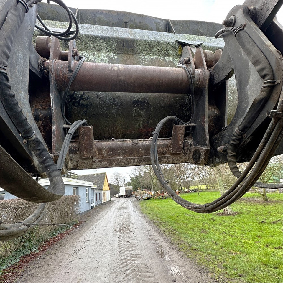 Wheel loader Volvo BM4400