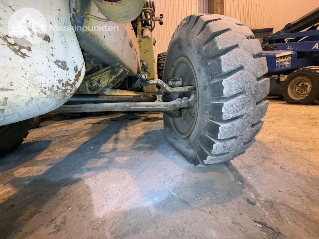 Wheel loader Volvo BM 2181 TD