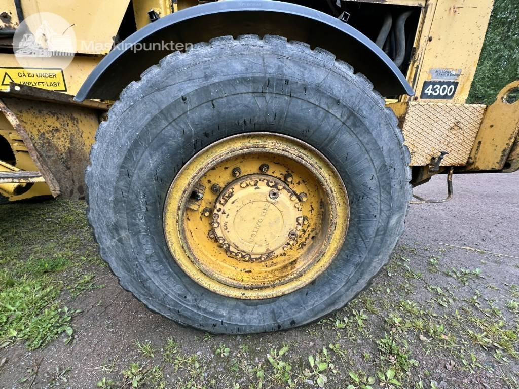 Wheel loader Volvo BM 4300