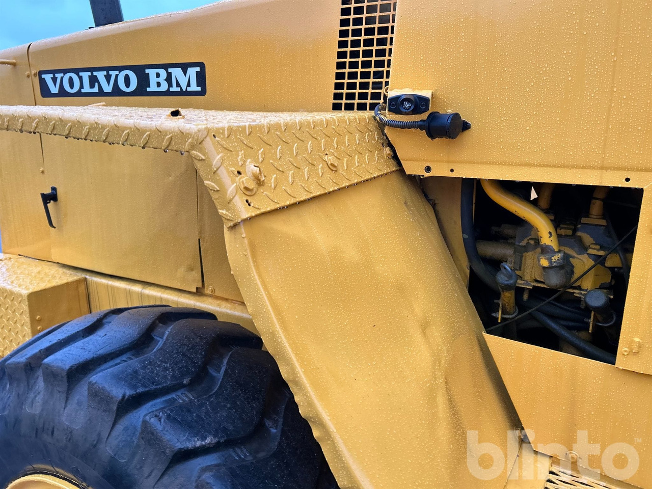 Wheel loader Volvo BM 4300