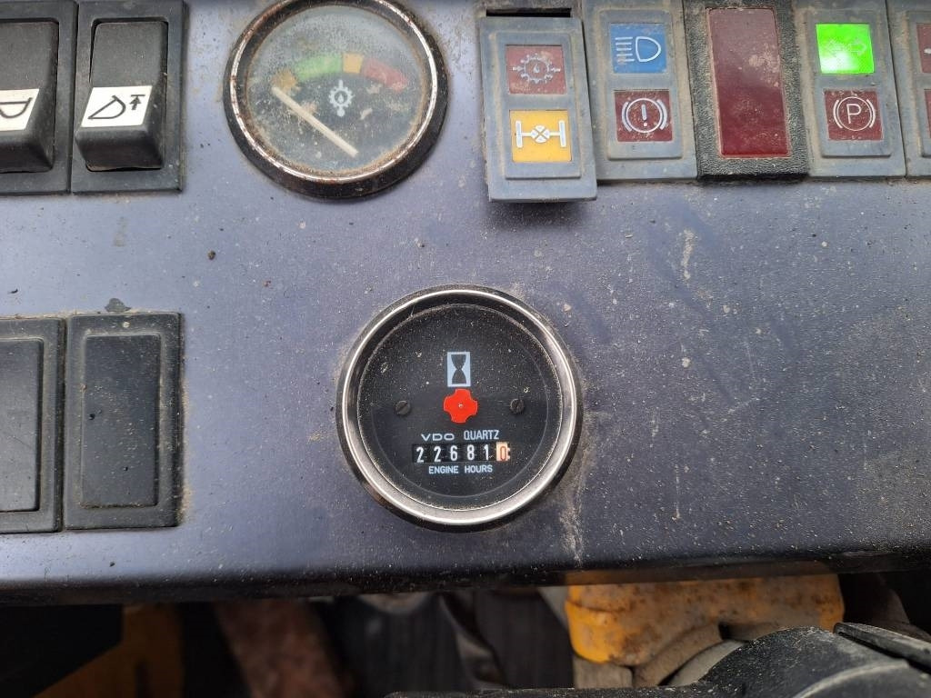 Wheel loader Volvo BM 4500