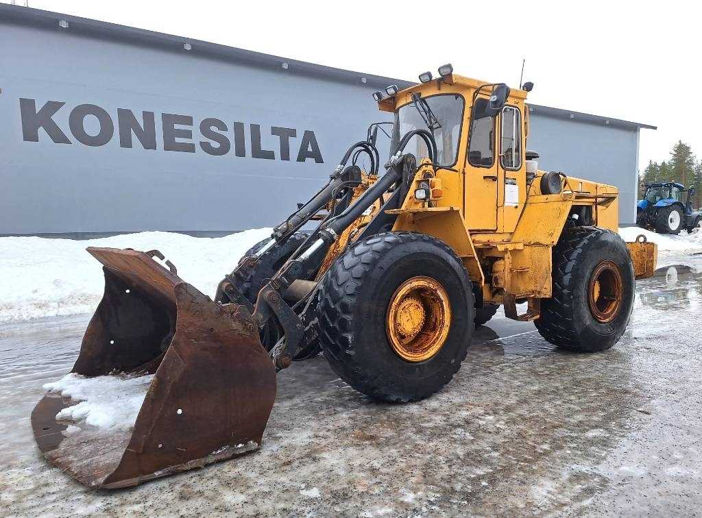 Wheel loader Volvo BM 4500