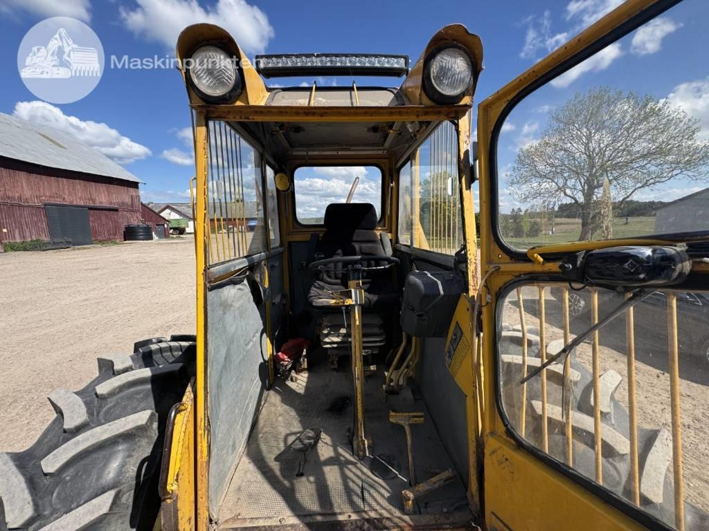Wheel loader Volvo BM 840