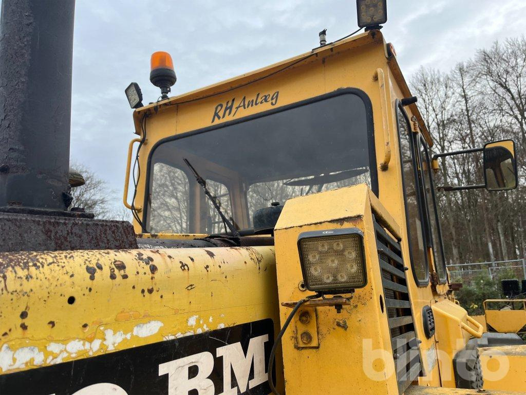 Wheel loader Volvo BM L90