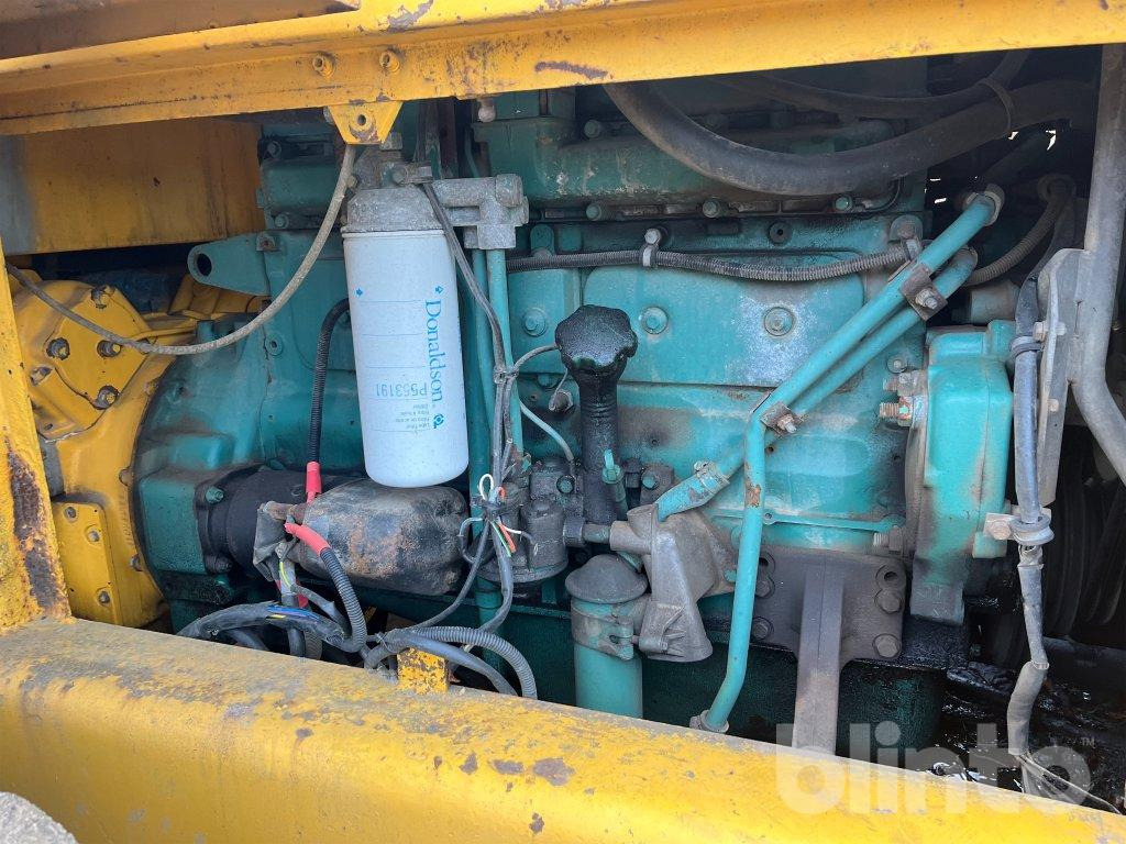 Wheel loader Volvo BM L90