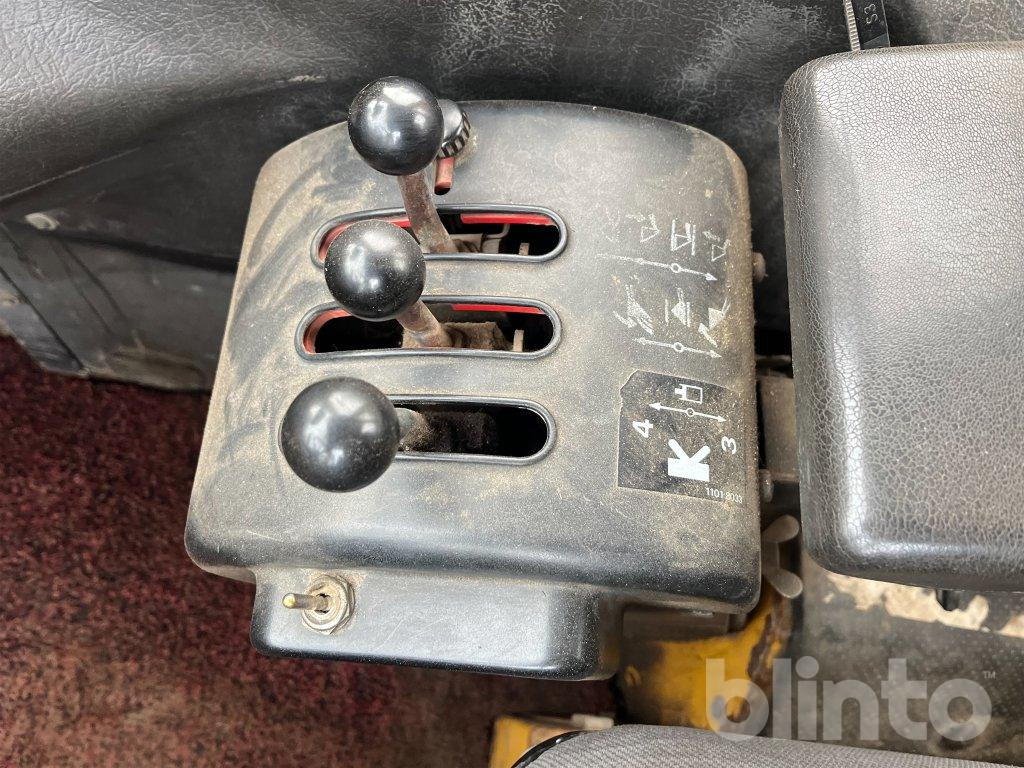 Wheel loader Volvo BM L90