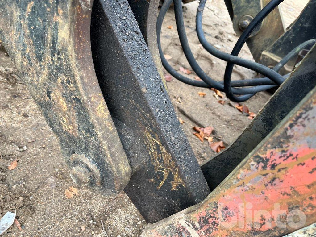 Wheel loader Volvo BM L90