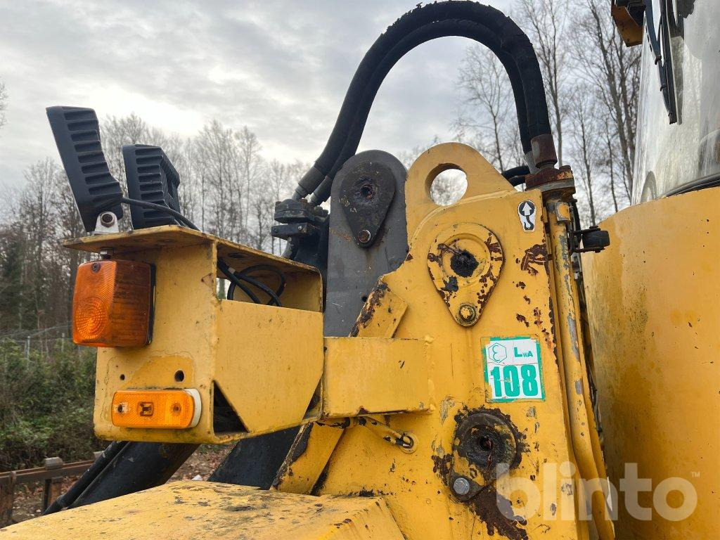 Wheel loader Volvo BM L90