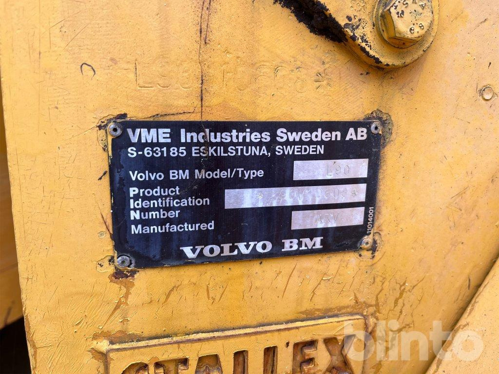 Wheel loader Volvo BM L90