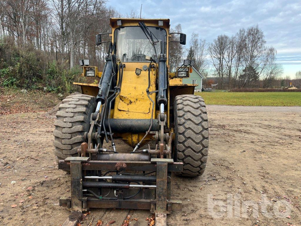 Wheel loader Volvo BM L90