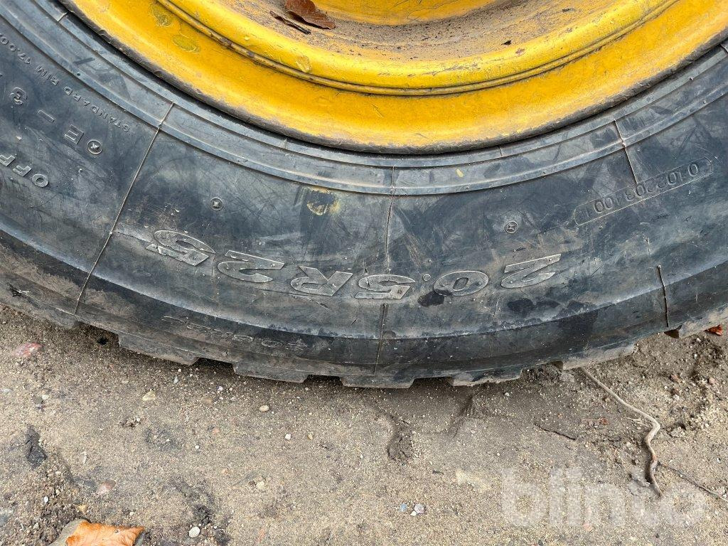 Wheel loader Volvo BM L90