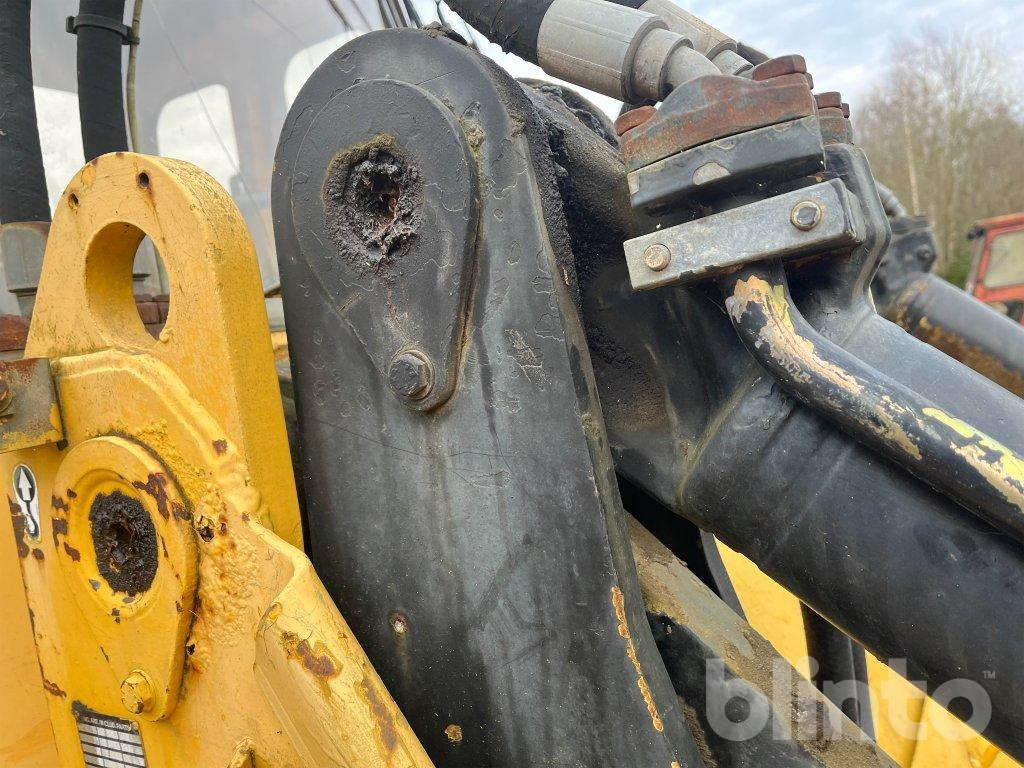 Wheel loader Volvo BM L90