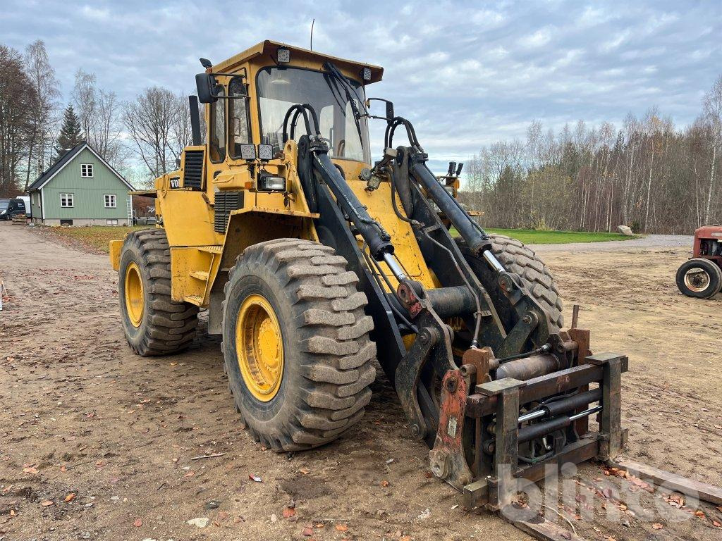 Wheel loader Volvo BM L90