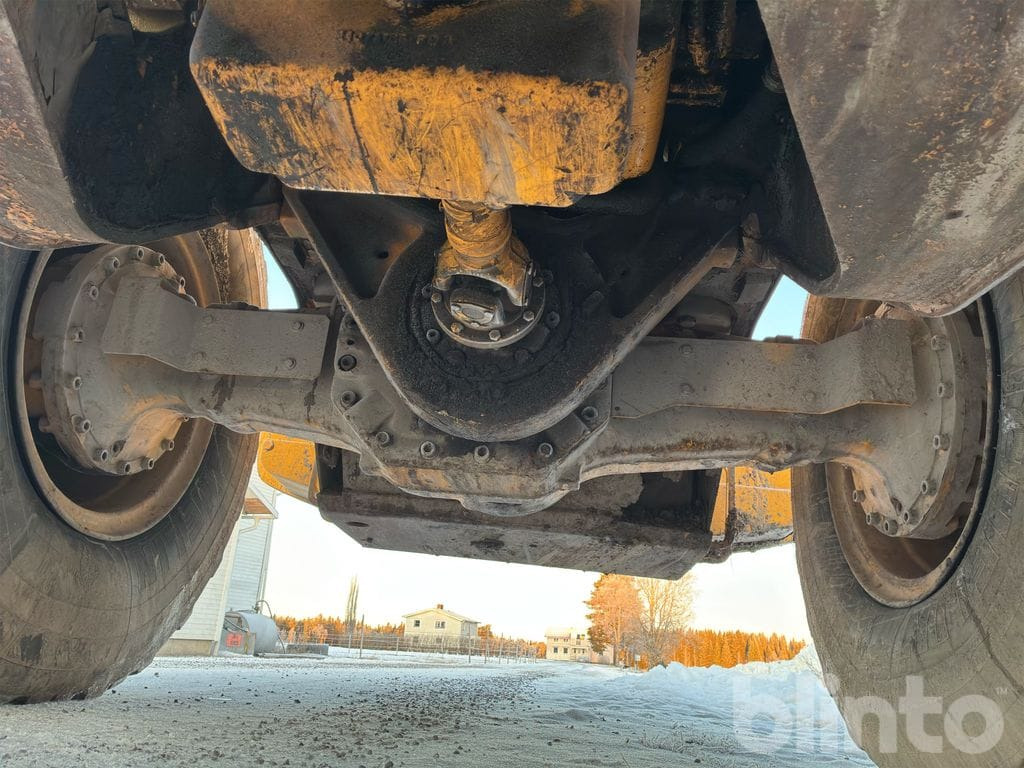 Wheel loader Volvo BM L90C