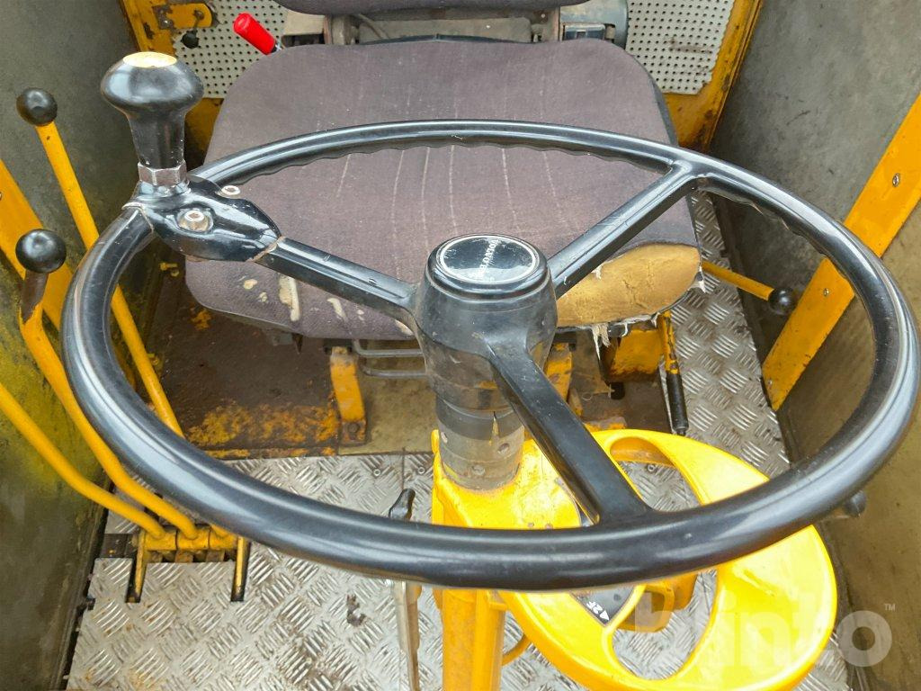 Wheel loader Volvo BM LM 621
