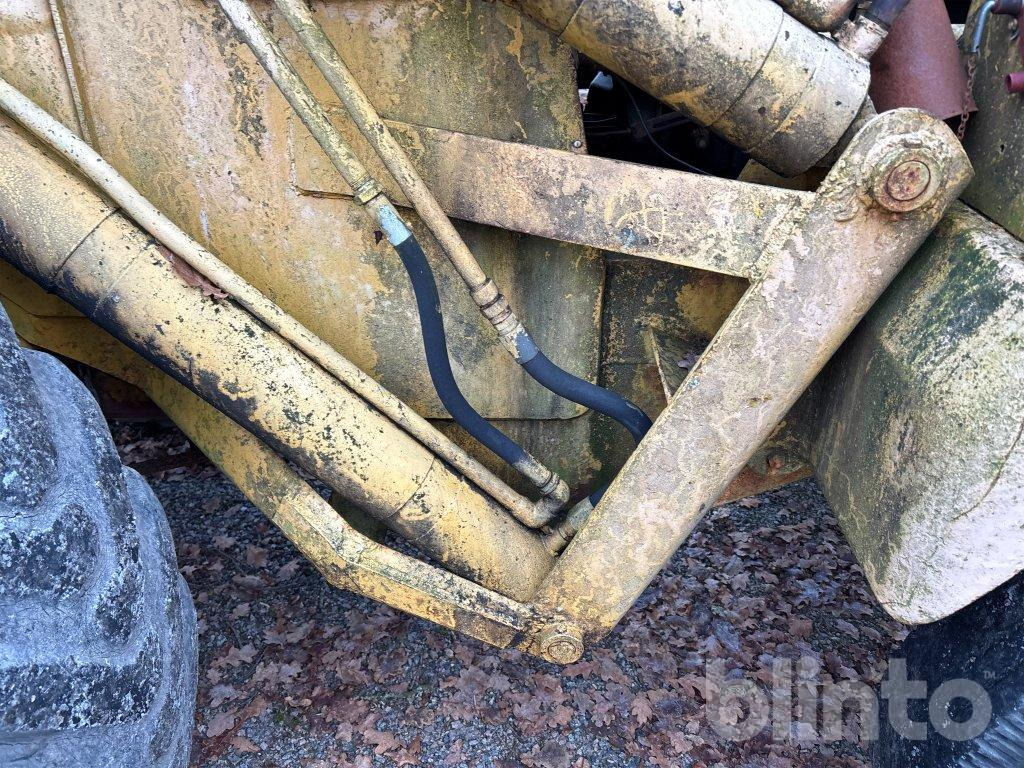 Wheel loader Volvo H10 470 bison