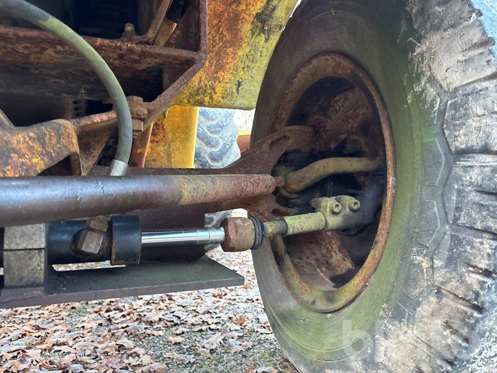 Wheel loader Volvo H10 470 bison