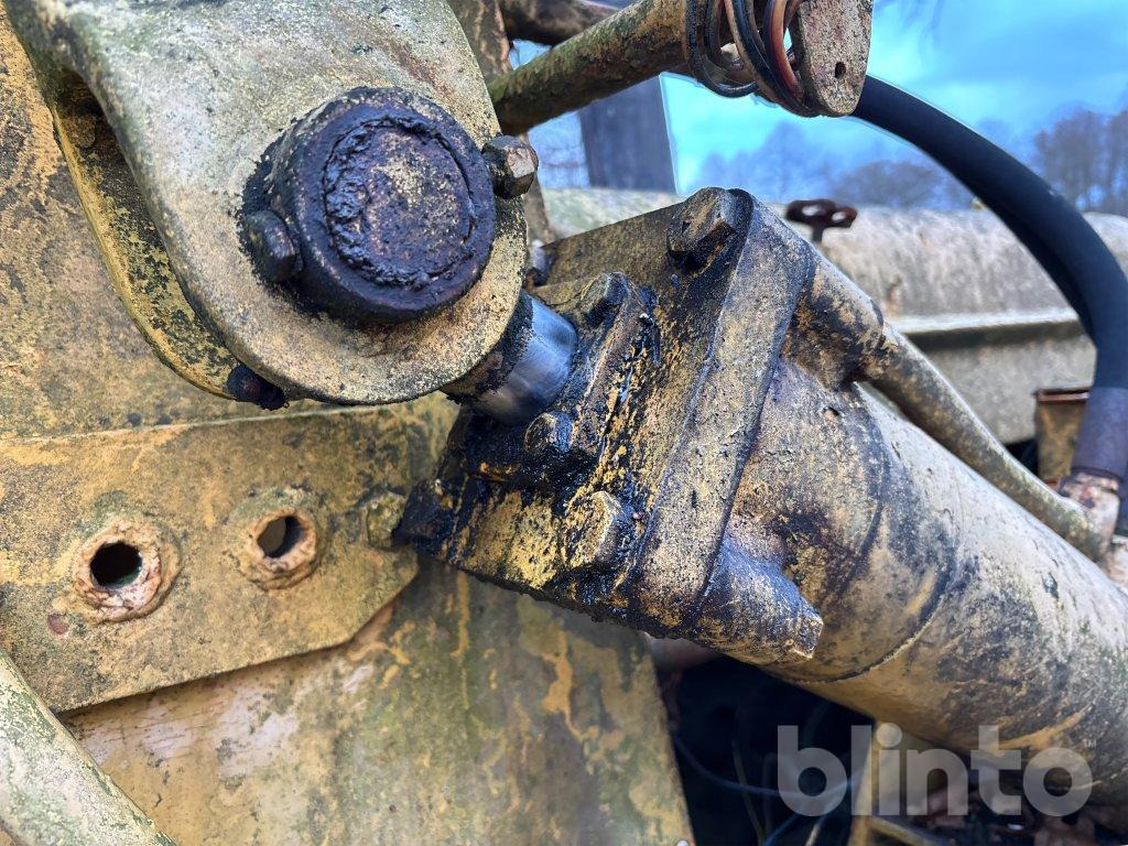 Wheel loader Volvo H10 470 bison