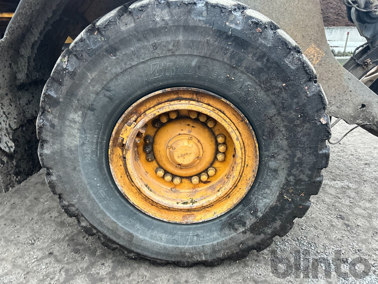 Wheel loader Volvo L110F