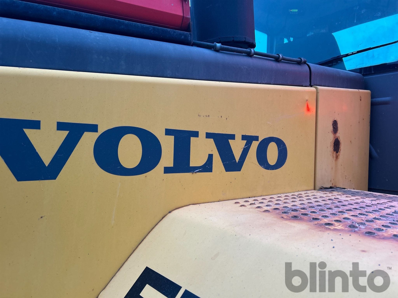 Wheel loader Volvo L110F