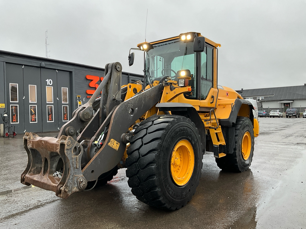 Wheel loader Volvo L110G