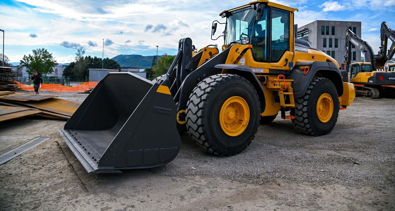 Wheel loader Volvo L110H